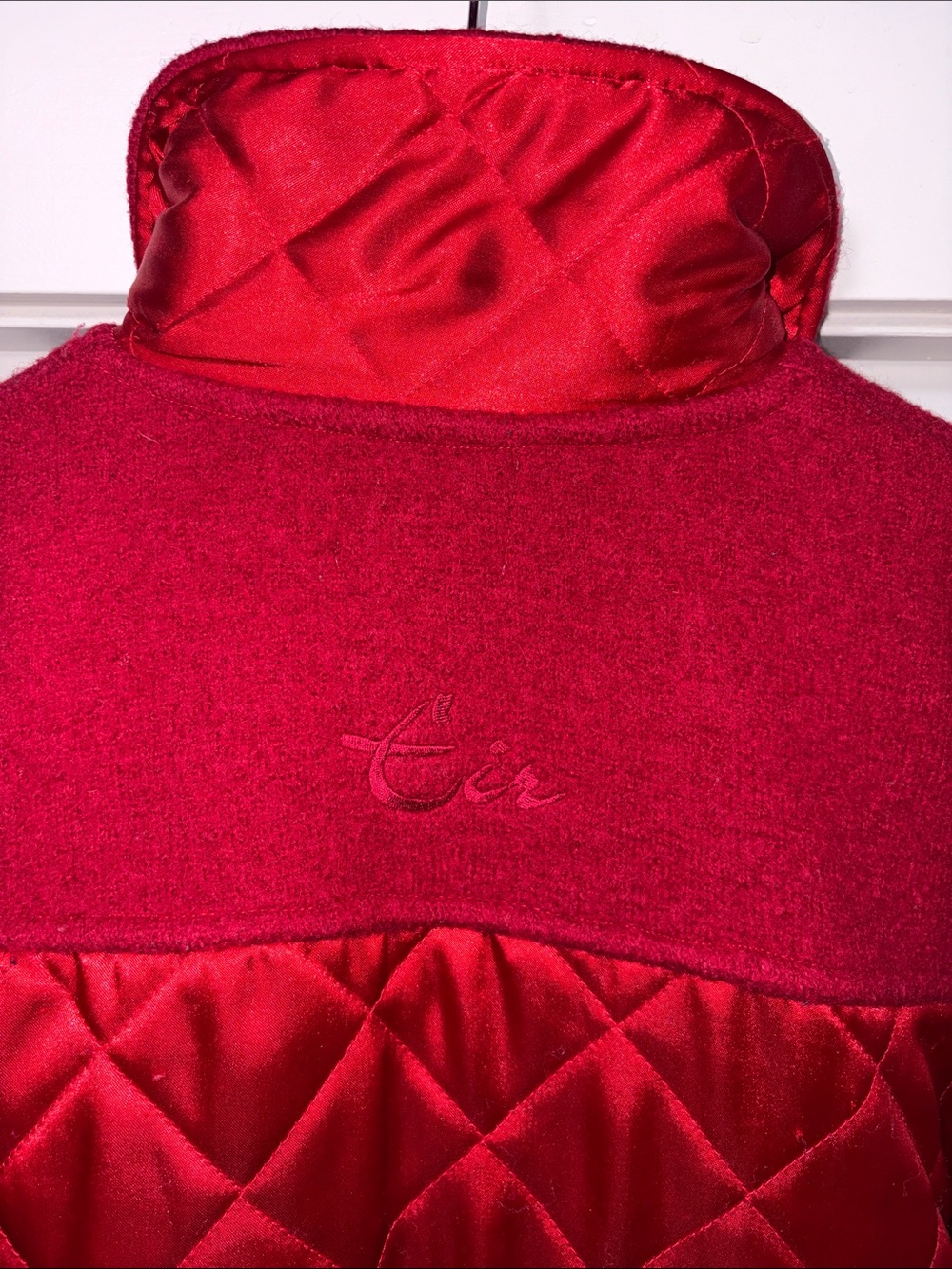 VINTAGE eir Red Wool Jacket - Picture 7 of 8